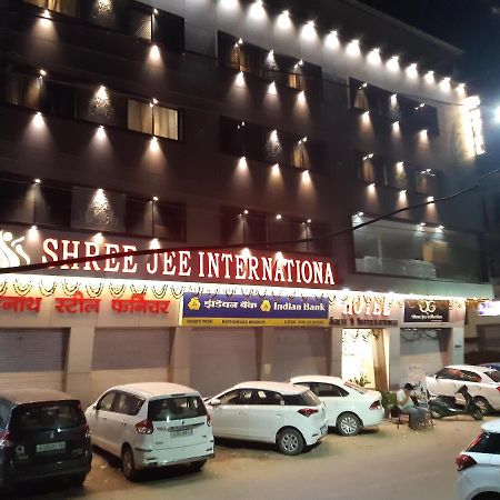 Shree Jee Intenational Hotel นาถดวารา ภายนอก รูปภาพ